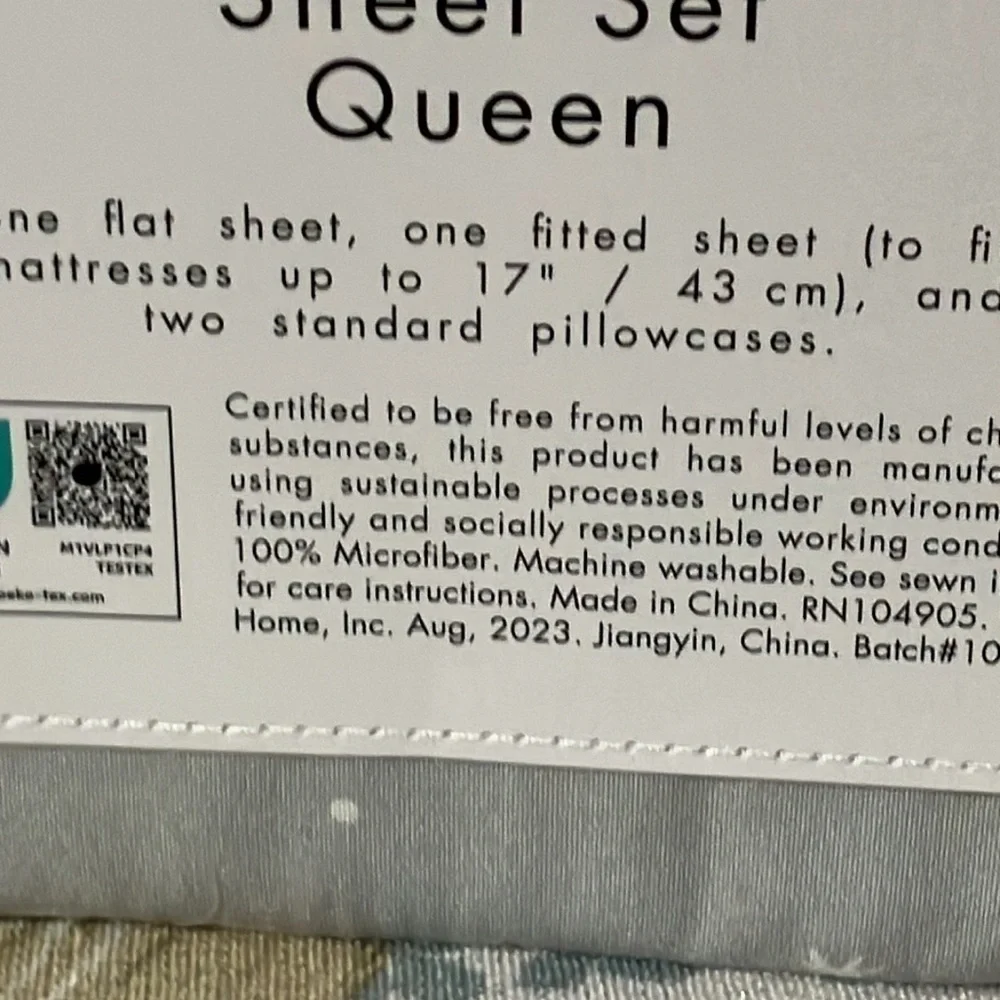 NEW LONDON KAYE QUEEN SIZE WINTER BARNYARD SANTA CHRISTMAS SHEETS